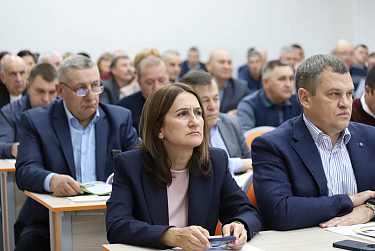 Сельхозтоваропроизводители Оренбуржья обсудили проблемы отрасли